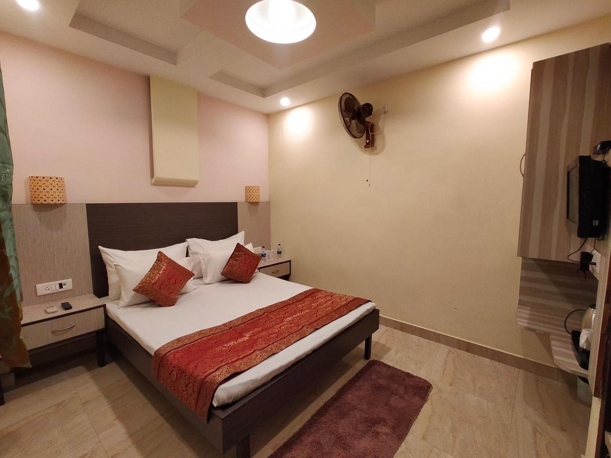 Vedic Villa Varanasi Exterior photo
